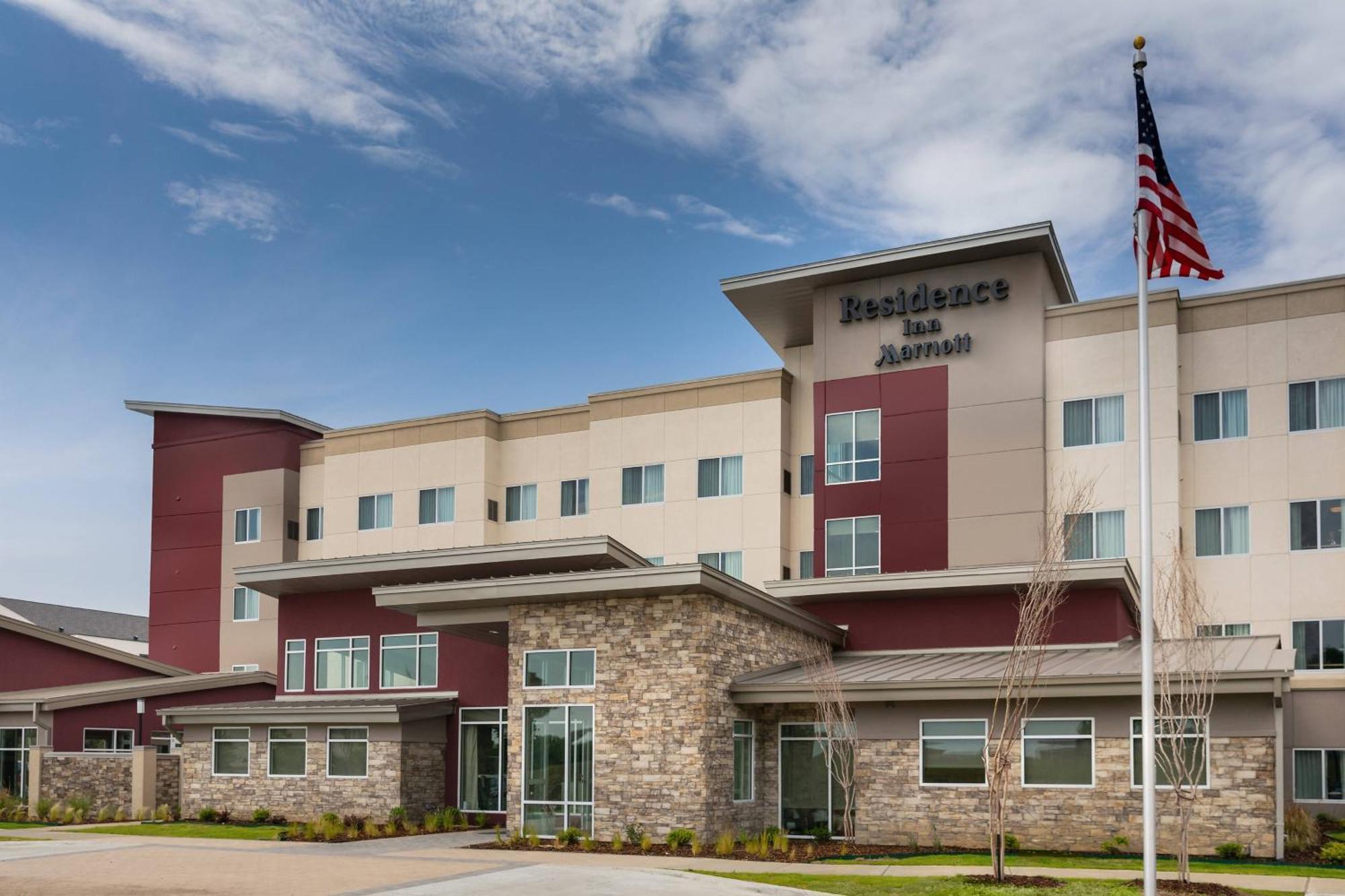 Residence Inn By Marriott Dallas Plano/Richardson At Coit Rd. Bagian luar foto